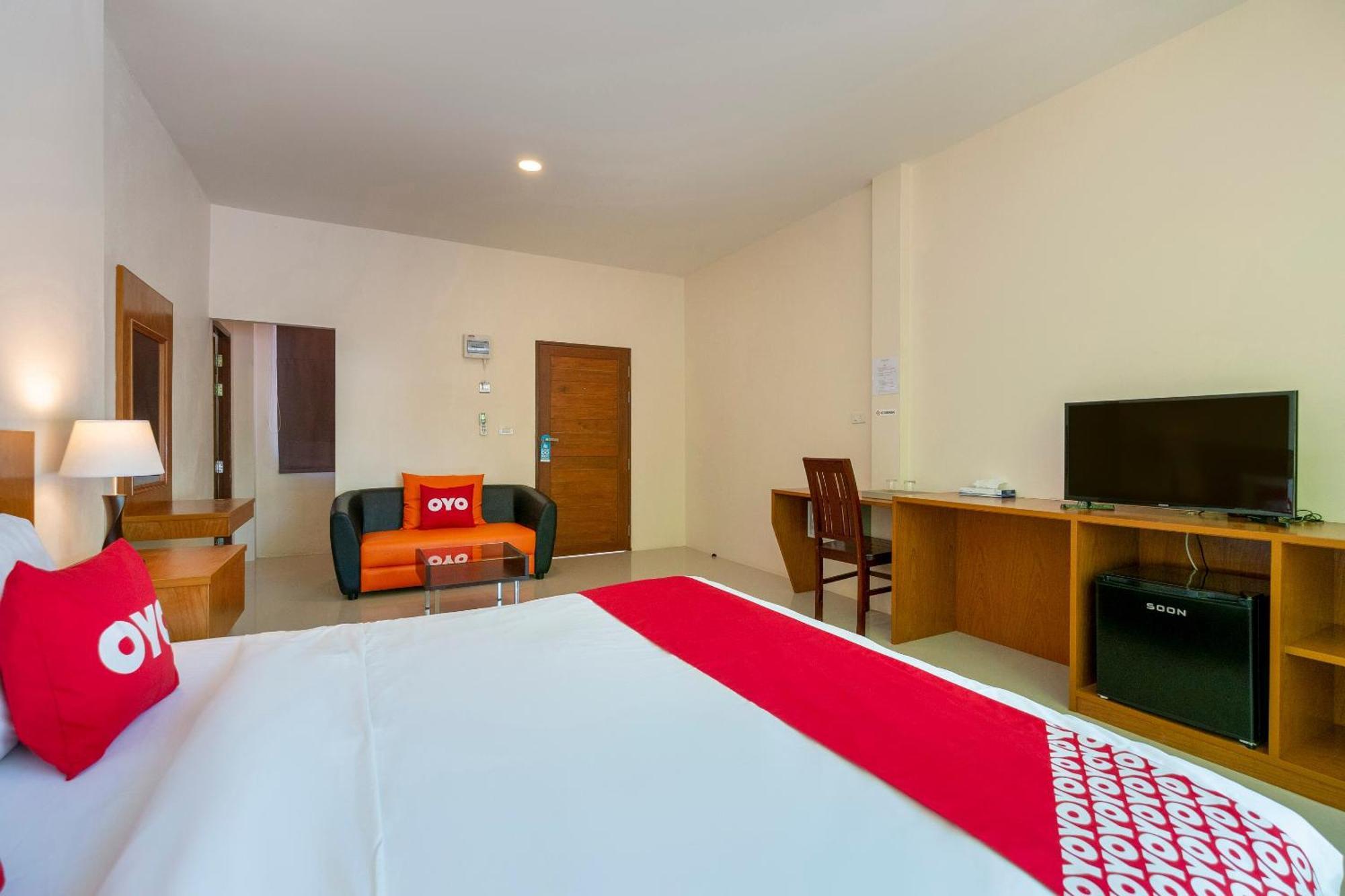 Oyo 665 Sj House Hotel Краби Экстерьер фото
